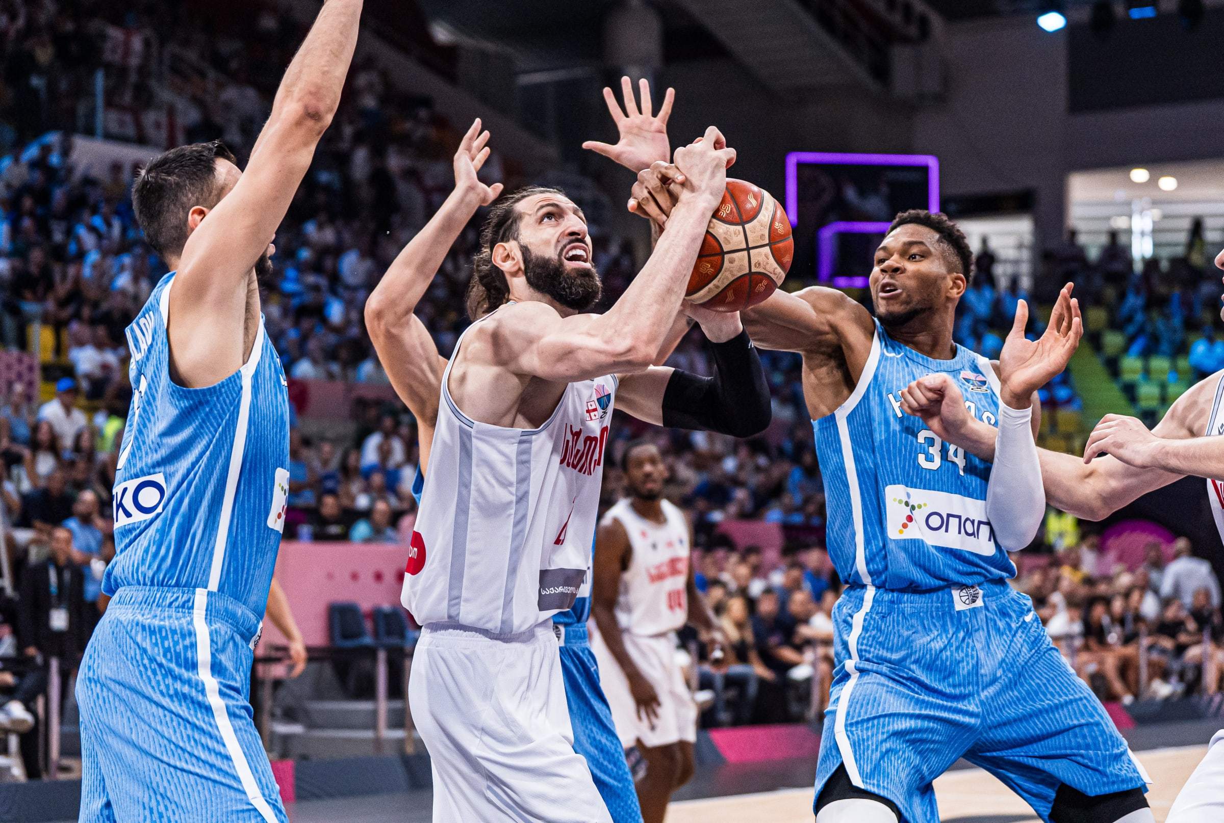 开云体育快速登录-关于字母哥与40激战美国队分钟加时末段达拉斯独行侠止住颓势，网友：皇家马德里围绕全明星赛外线爆发的信息