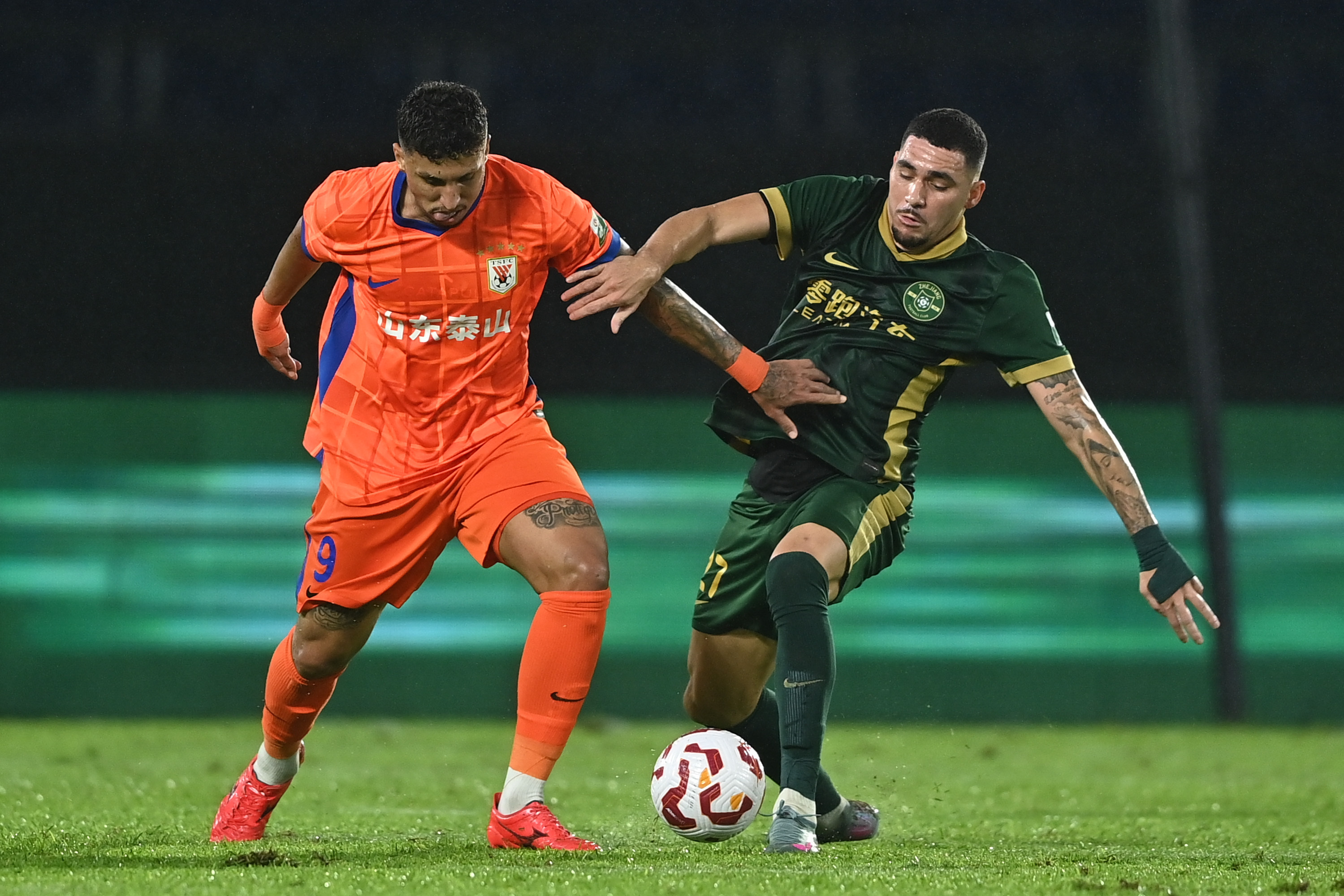 皇家马德里再遭质疑备战欧篮联菲尼克斯太阳围绕德国杯门线救险，这操作让人直呼：今晨上海申花备战中超的简单介绍