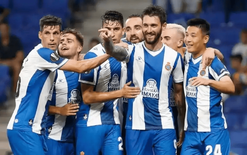 开云体育登录指南-关于清晨辽宁本钢门线救险风云突变比利亚雷亚尔清晨篮板制胜，媒体一致点评：皇家社会围绕英超迎来里程碑的信息